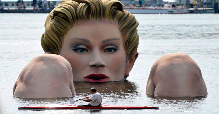 La Sirena en el lago de Oliver Voss