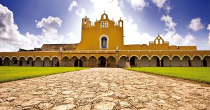 Izamal en pareja desde $926 MXN