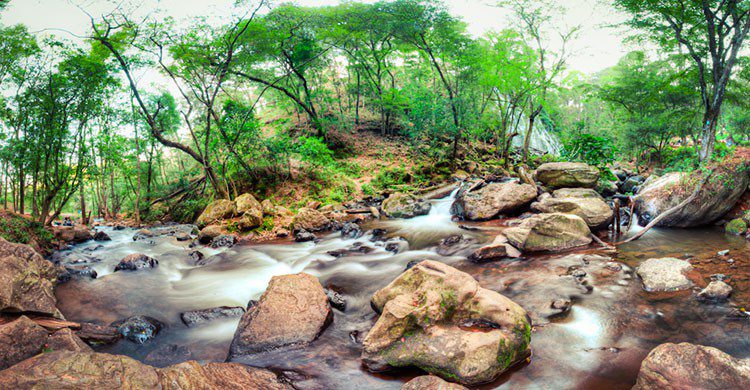 Cascada Velo de novia-Editada-Carlos Adampol Galindo-http://bit.ly/2dxc6RP-Flickr