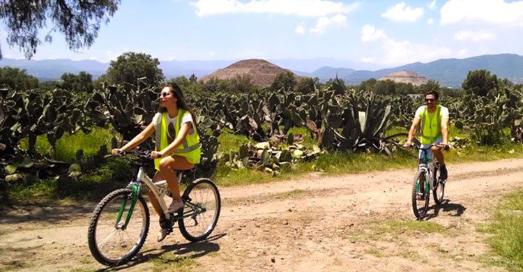 Paseo en teotihuacán