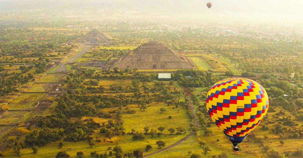 Sigue leyendo Escápate a volar en los Globos aerostáticos de Teotihuacán