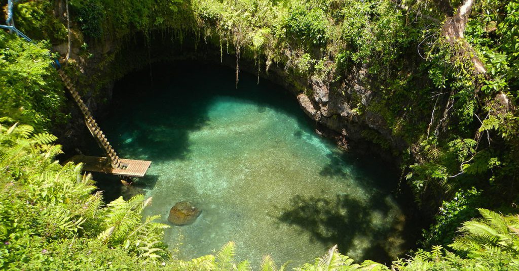 3.Piscina-natural-en-Samoa