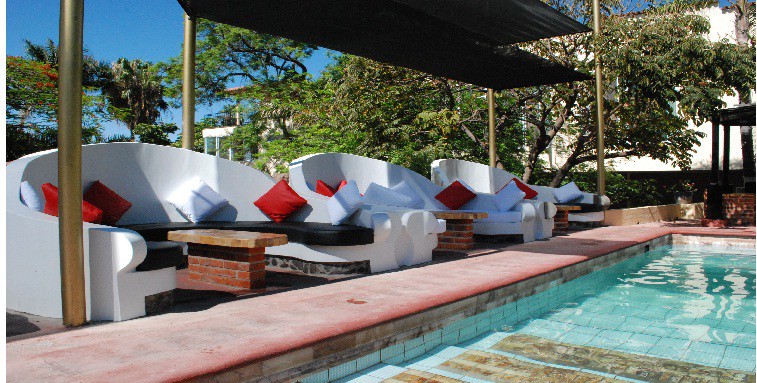 2.- Hotel Cosalá Grand