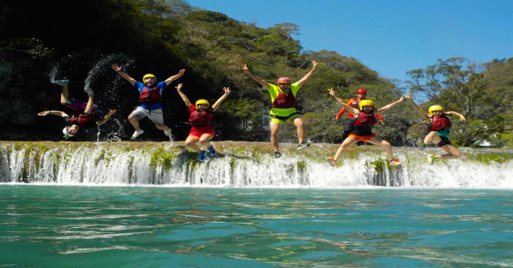 turistas en El Naranjo, San Luis Potosí