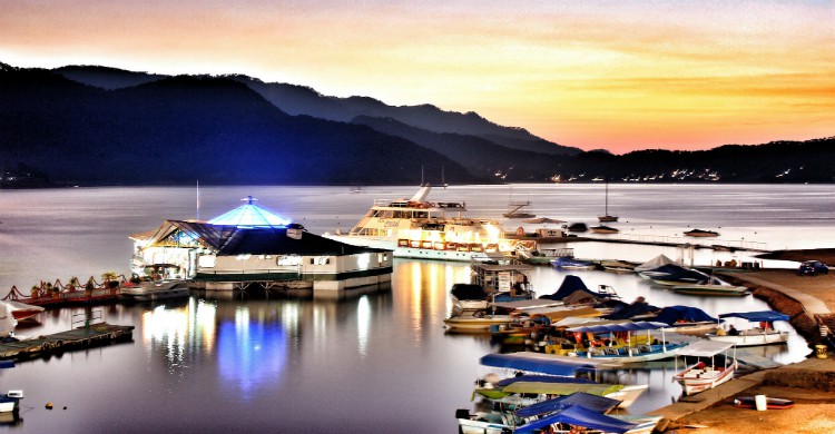 3.- Valle de Bravo, Estado de México