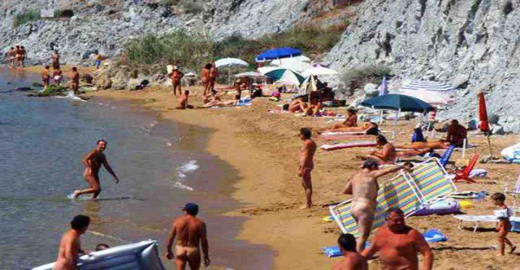 4. Playa Cap d'Agde en Francia.