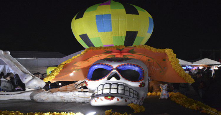 Calavera gigante en Teotihuacán