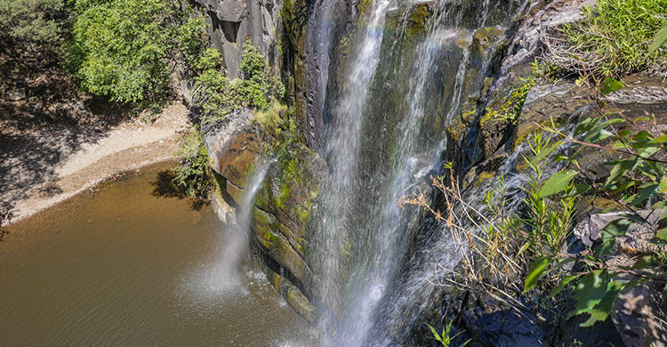 3. Tixhiñú
