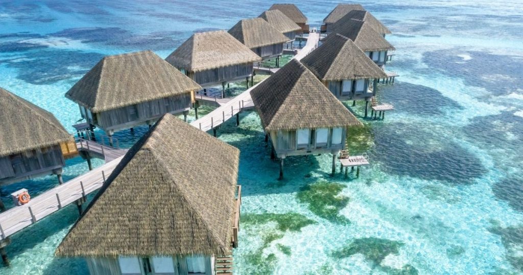 Sigue leyendo Las mejores cabañas sobre el agua que debes visitar una vez en la vida