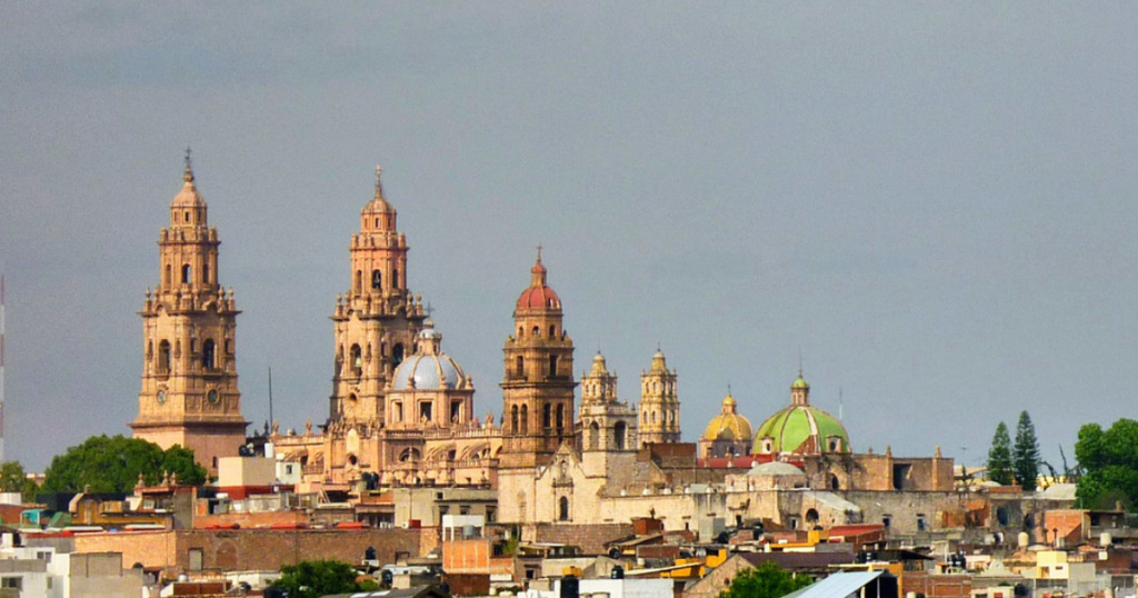Lánzate a Morelia y descubre sus bellas calles