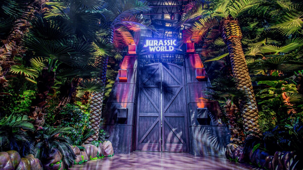 Mira la oferta Llega a CDMX Jurassic World: The Exhibition