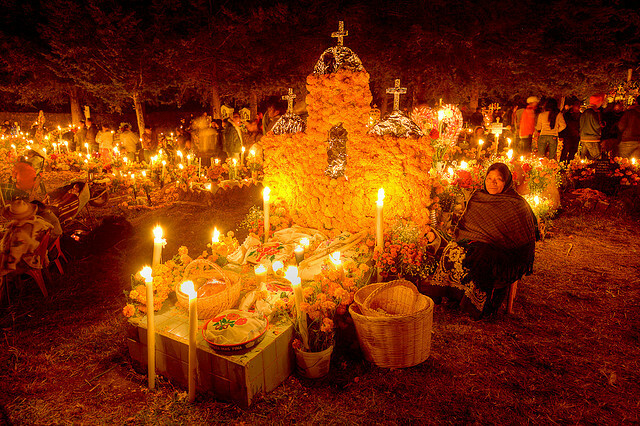 Sigue leyendo Las tradiciones de Día de Muertos más bonitas en México